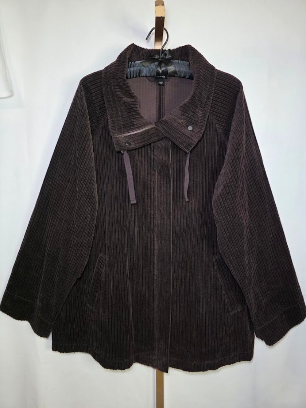 Eileen Fisher Woman Brown Organic Cotton Corduroy Zip/Snap Front Jacket 2X